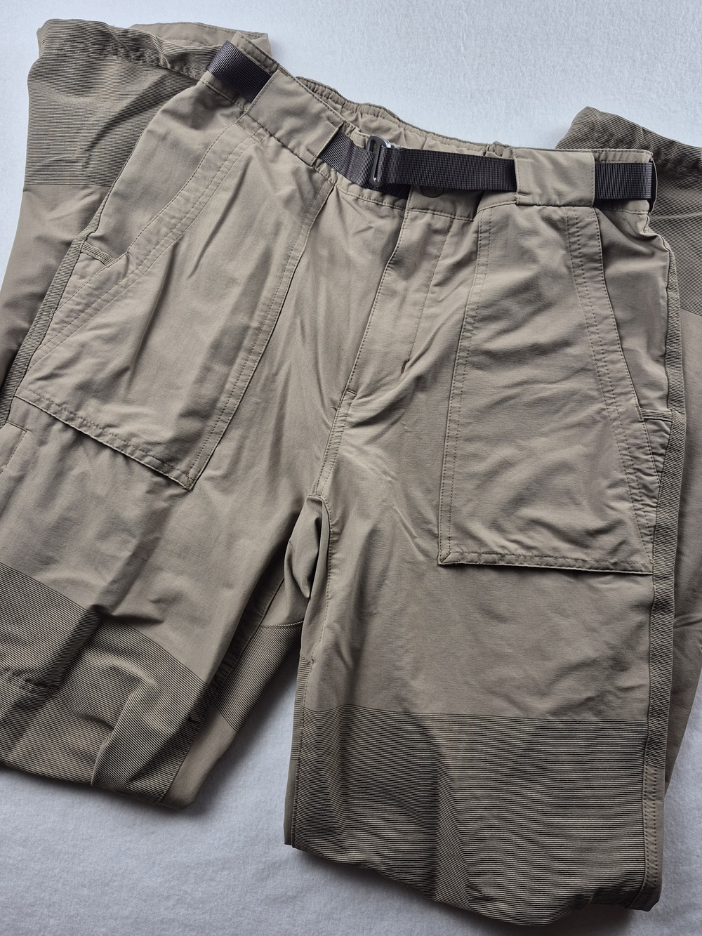REI Co-op Hiking Pants Mens 30x32 Khaki Tan Reinforced Knee Belted Trail Utility